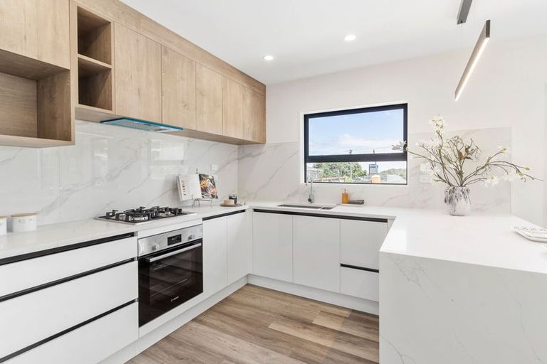 Photo of property in 3/156 Coxhead Road, Wattle Downs, Auckland, 2103