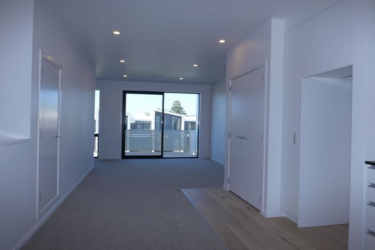 Photo of property in 41 Kamahi Place, Paraparaumu, 5032