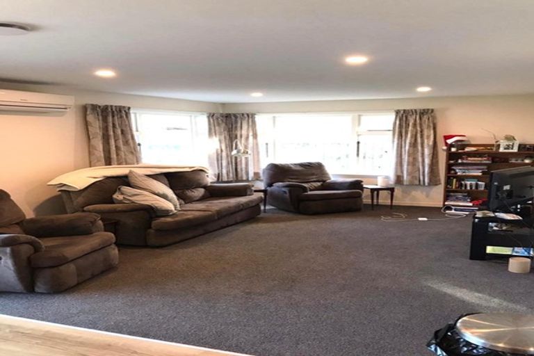 Photo of property in 25 Colman Avenue, Sockburn, Christchurch, 8042