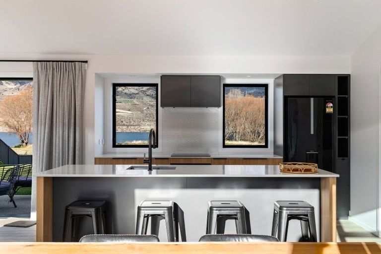 Photo of property in 14 Arion Court, Mount Pisa, Cromwell, 9383