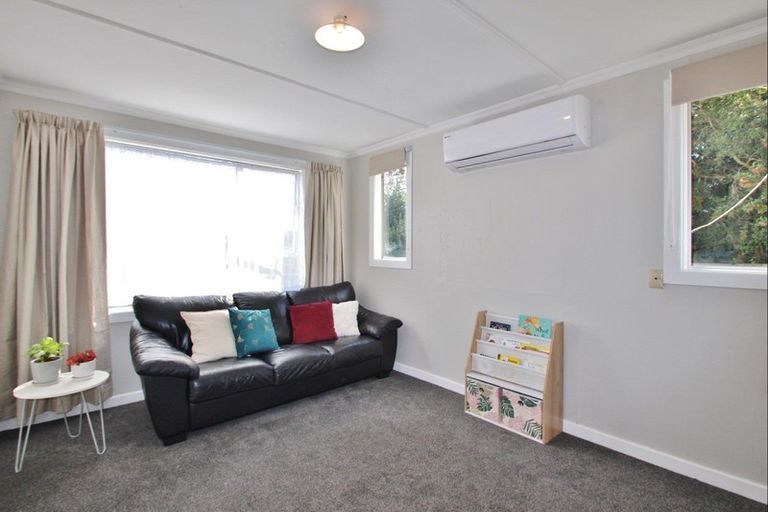 Photo of property in 14 Oxford Street, East Gore, Gore, 9710