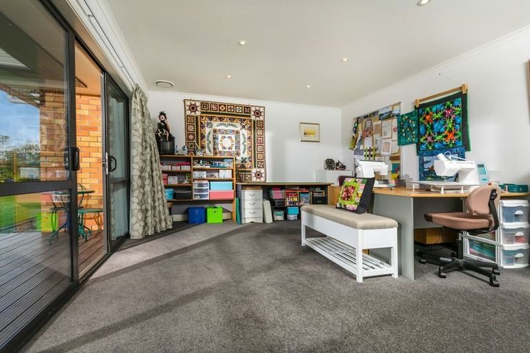 Photo of property in 61c Rautahi Terrace, Redvale, Albany, 0792