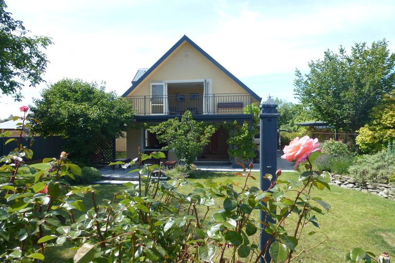 Photo of property in 14 Whitby Street, Clyde, 9330