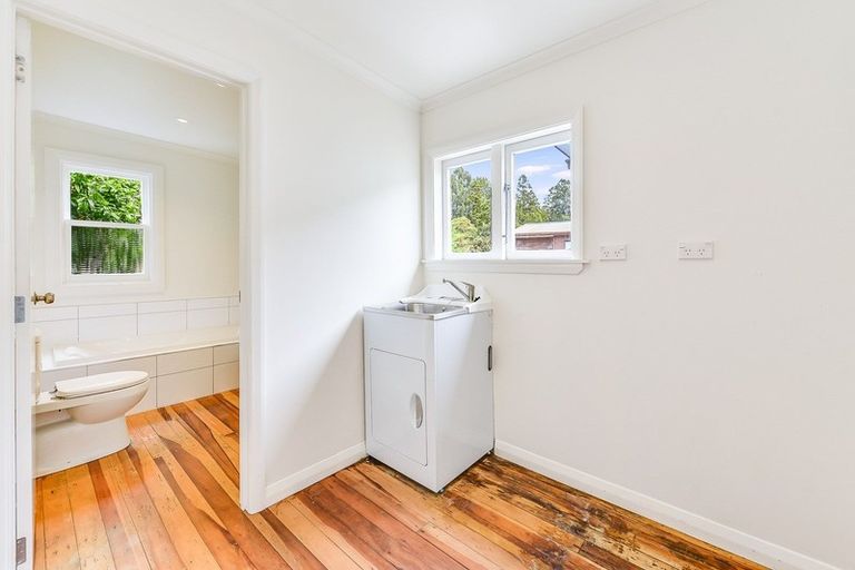 Photo of property in 20 Kiwi Avenue, Forest Lake, Hamilton, 3200