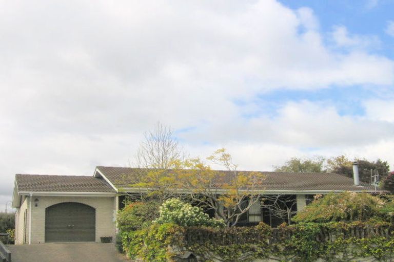Photo of property in 10 Kew Place, Richmond Heights, Taupo, 3330