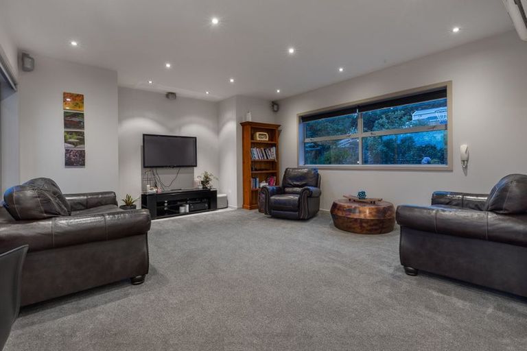 Photo of property in 75b Paremata Haywards Road, Pauatahanui, Porirua, 5381