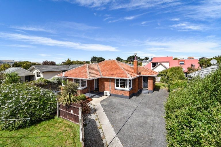 Photo of property in 18a Coughtrey Street, Saint Clair, Dunedin, 9012