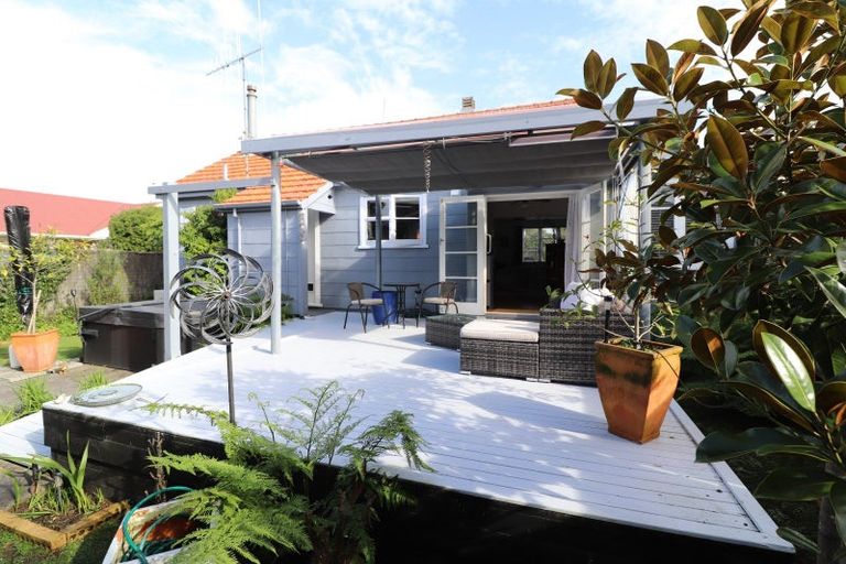 Photo of property in 120 Queen Sh25 Street, Thames, 3500