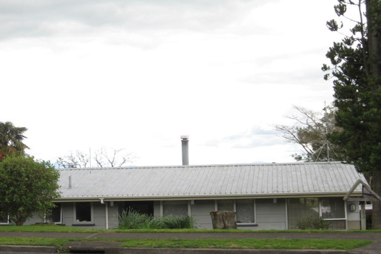 Photo of property in 30 Victory Street, Welcome Bay, Tauranga, 3112