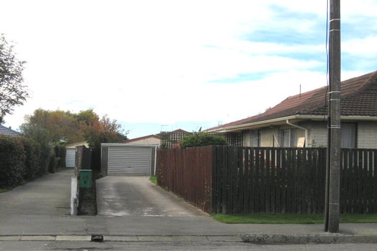 Photo of property in 2/18 O'briens Road, Sockburn, Christchurch, 8042