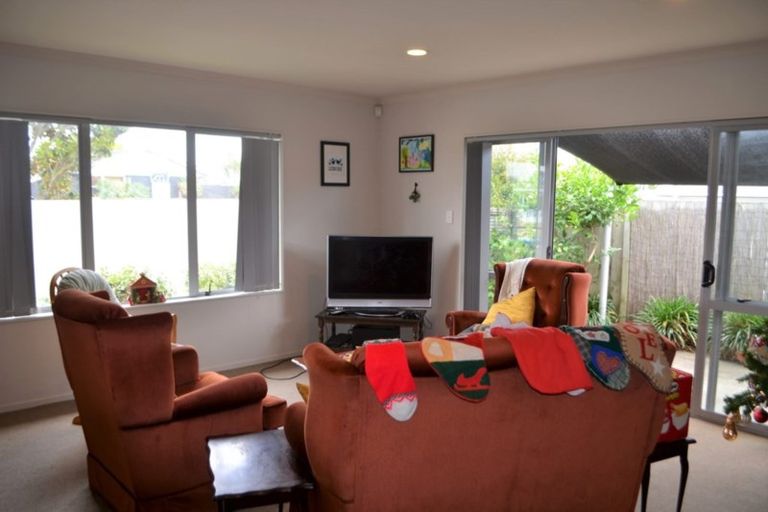 Photo of property in 35 Macville Road, Mount Maunganui, 3116