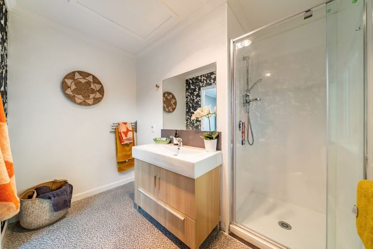 Photo of property in 62a Chatsworth Road, Silverstream, Upper Hutt, 5019