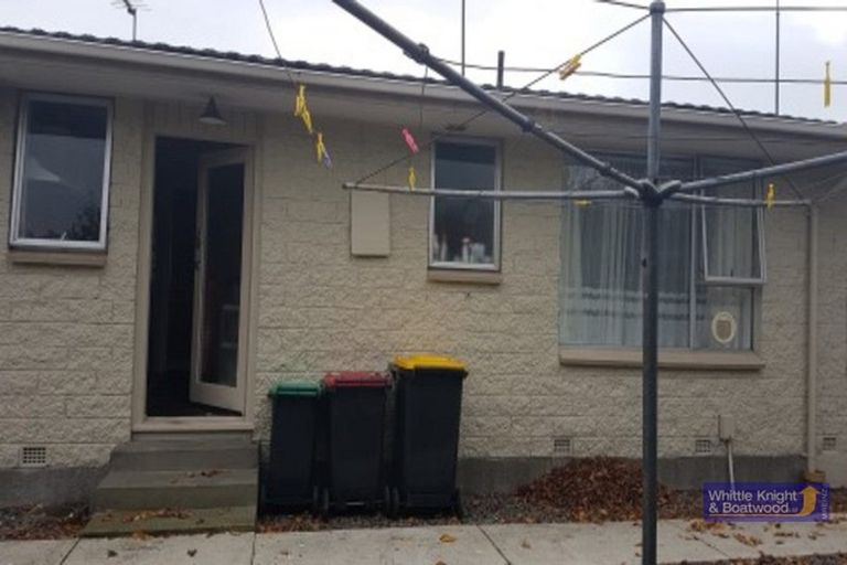 Photo of property in 2/79 Champion Street, Edgeware, Christchurch, 8013