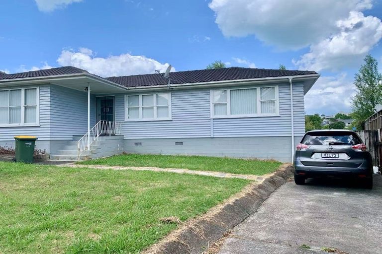 Photo of property in 17 Woodstock Road, Forrest Hill, Auckland, 0620