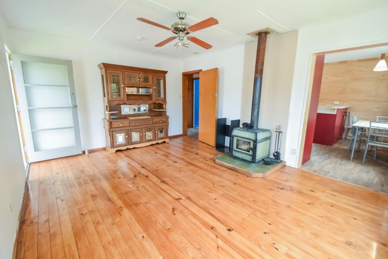 Photo of property in 38 Jollie Road, Twizel, 7901