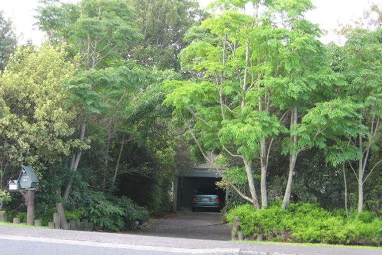 Photo of property in 52 Royal Road, Massey, Auckland, 0614