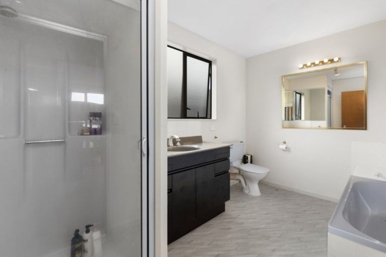 Photo of property in 2/39 Witako Street, Epuni, Lower Hutt, 5011