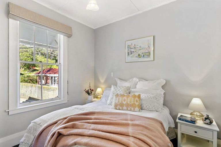 Photo of property in 7 Omar Street, Khandallah, Wellington, 6035