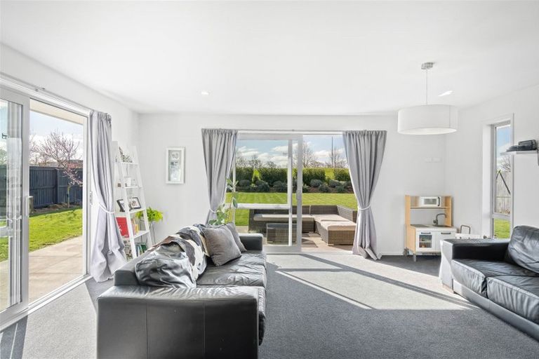 Photo of property in 49 Seymour Drive, Rolleston, 7614