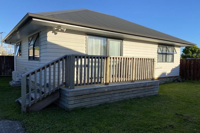 Photo of property in 19 Sunnyside Road, Nawton, Hamilton, 3200