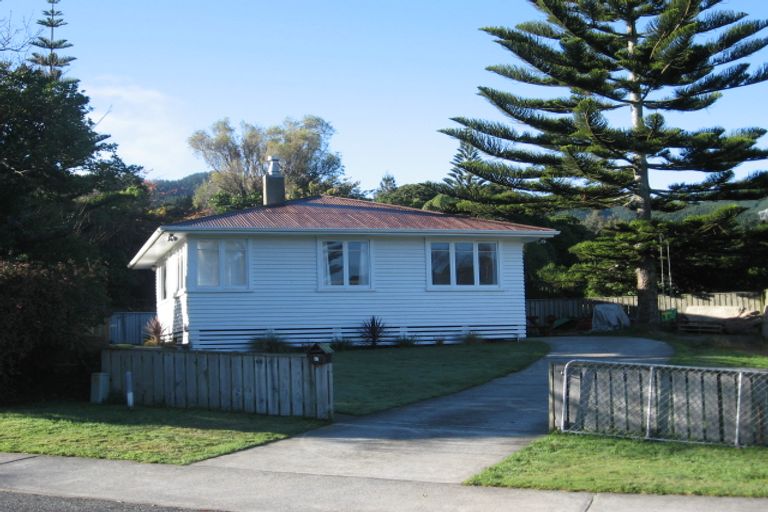 Photo of property in 27 Riwai Street, Paraparaumu, 5032