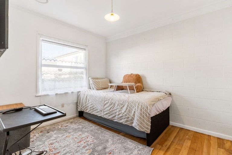 Photo of property in 2/6a Claymore Street, Manurewa, Auckland, 2102