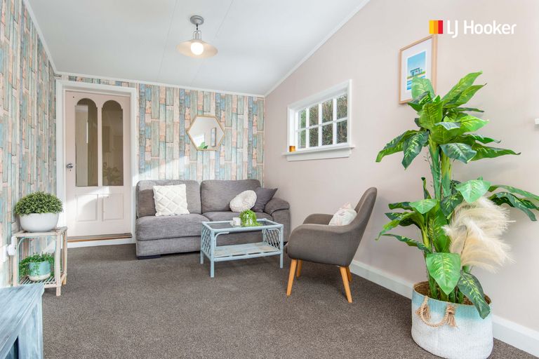 Photo of property in 34 Bath Street, Brighton, Dunedin, 9035