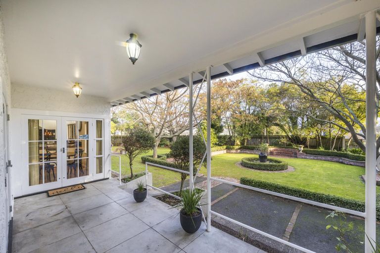 Photo of property in 9 Jickell Street, Hokowhitu, Palmerston North, 4410