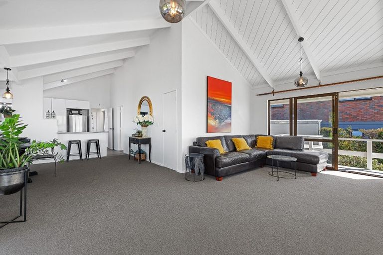 Photo of property in 15 Vivian Drive, Omokoroa, 3114