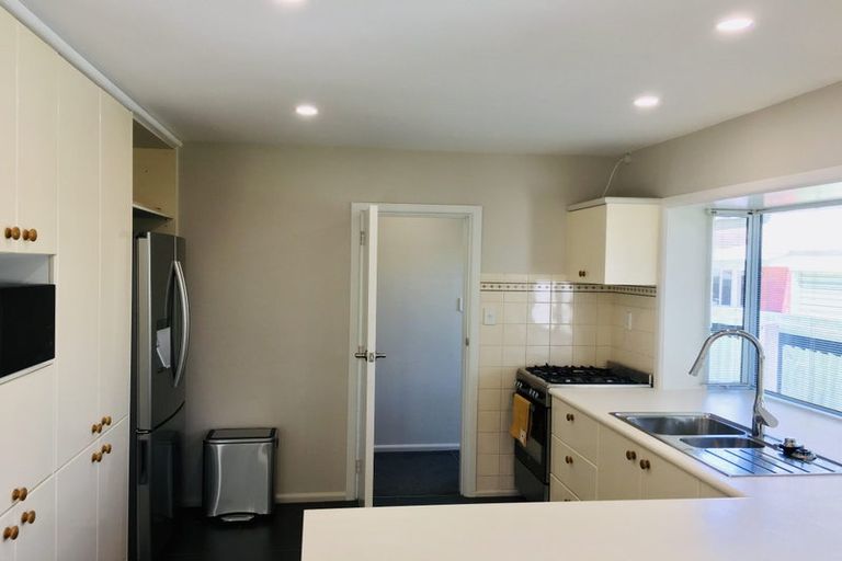 Photo of property in 252 Avonhead Road, Avonhead, Christchurch, 8042