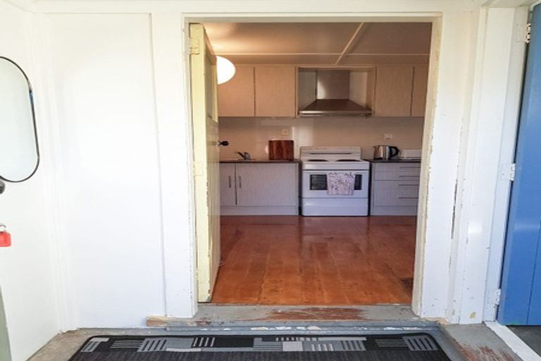 Photo of property in 39 Auburn Avenue, Upper Riccarton, Christchurch, 8041