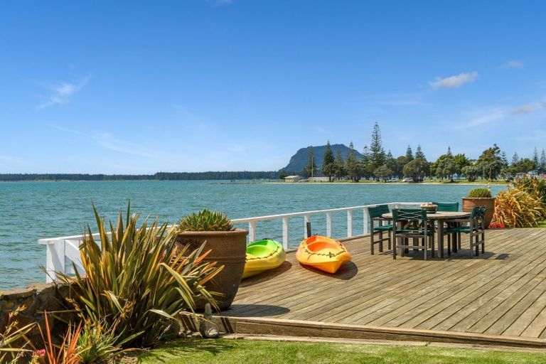 Photo of property in 17 Kiriwai Place, Matua, Tauranga, 3110
