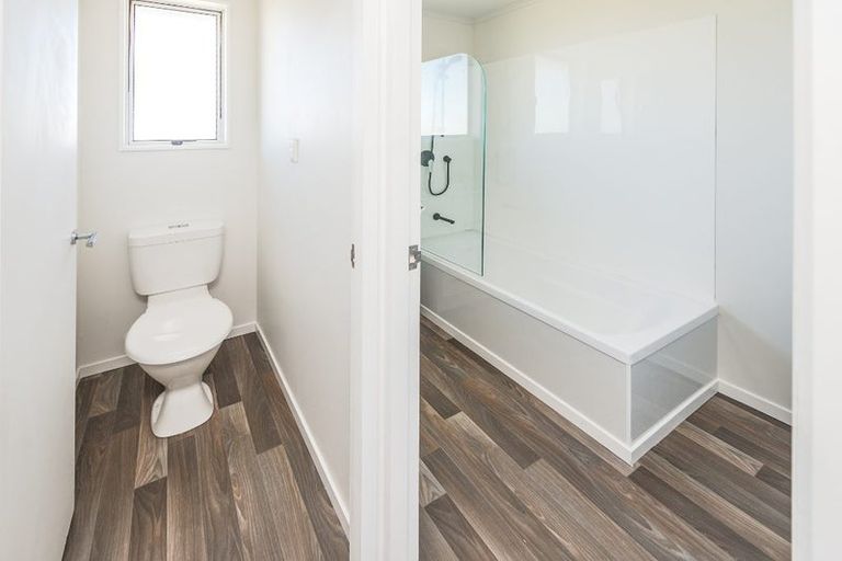 Photo of property in 40a Karyn Street, Castlecliff, Whanganui, 4501