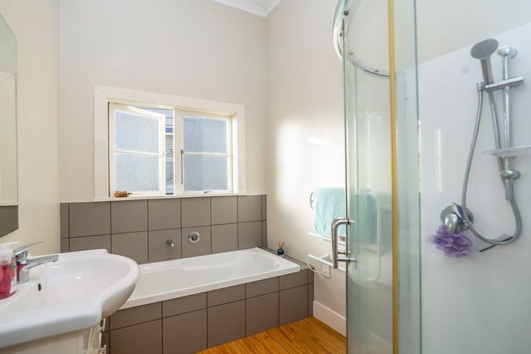 Photo of property in 107 Lincoln Road, Masterton, 5810