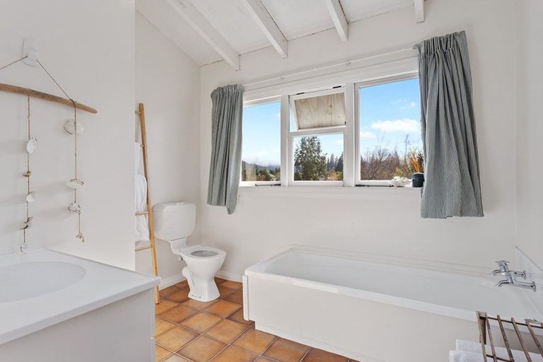 Photo of property in 23 Harewood Road, Oxford, 7430