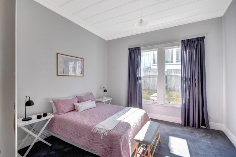 Photo of property in 10 Whitby Street, Mornington, Dunedin, 9011