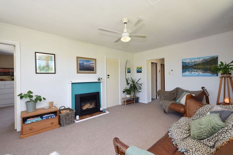 Photo of property in 76 Adamson Crescent, Glengarry, Invercargill, 9810
