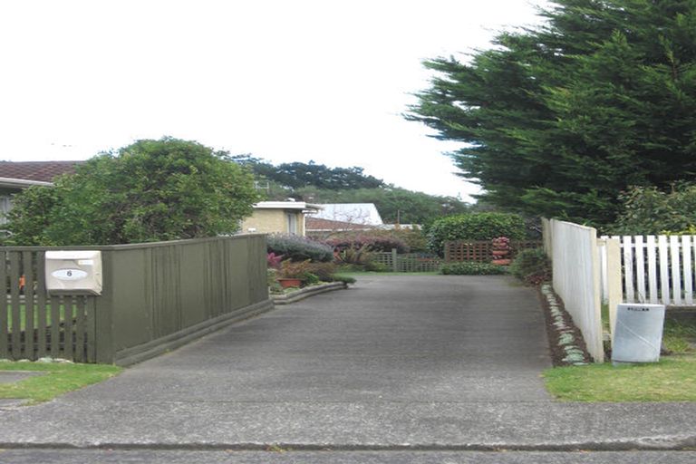 Photo of property in 6a Nola Avenue, Raumati Beach, Paraparaumu, 5032