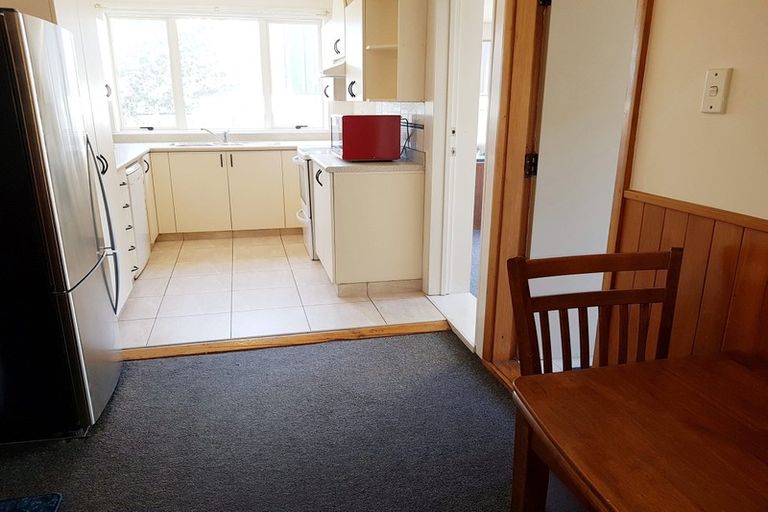 Photo of property in 13 Broadbent Street, Riccarton, Christchurch, 8041