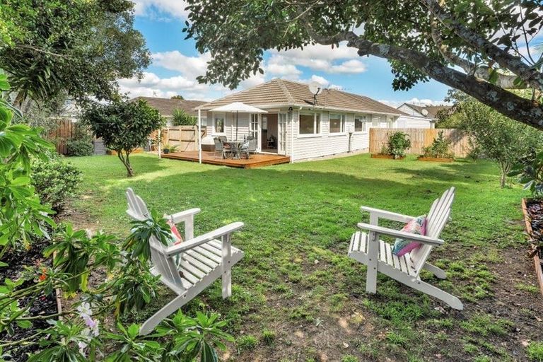 Photo of property in 4/65 Moore Street, Howick, Auckland, 2014