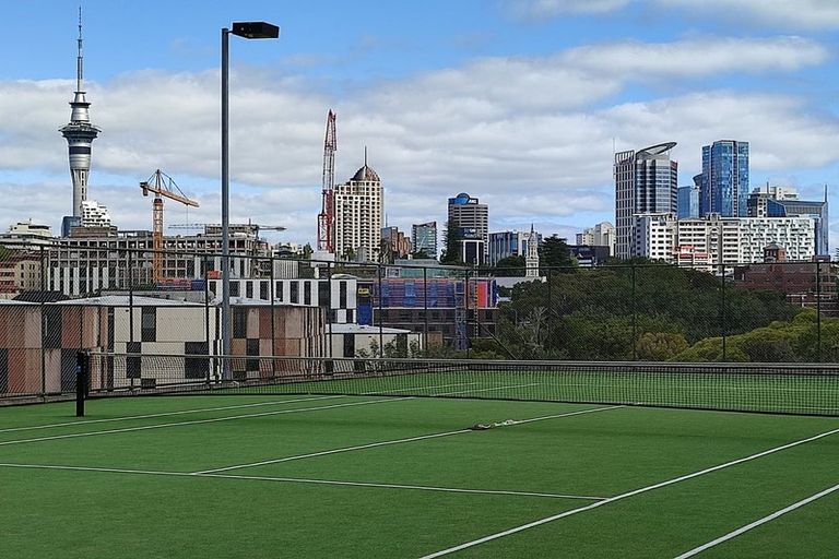 Photo of property in Dakota Buildings, 2d/5 Cheshire Street, Parnell, Auckland, 1052