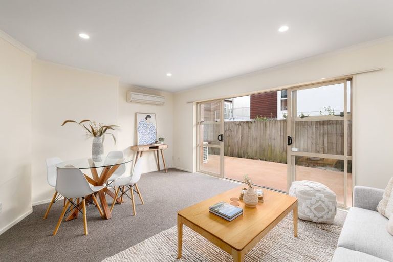 Photo of property in 42c Picton Avenue, Riccarton, Christchurch, 8011