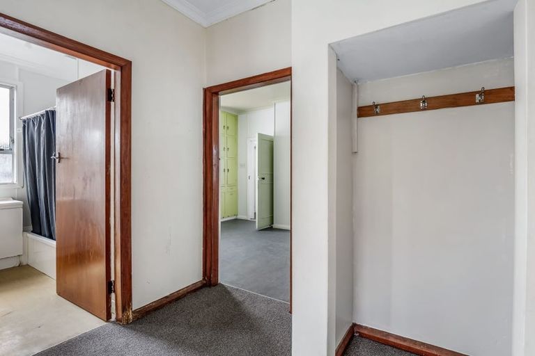 Photo of property in 9b Worcester Street, West End, Palmerston North, 4410