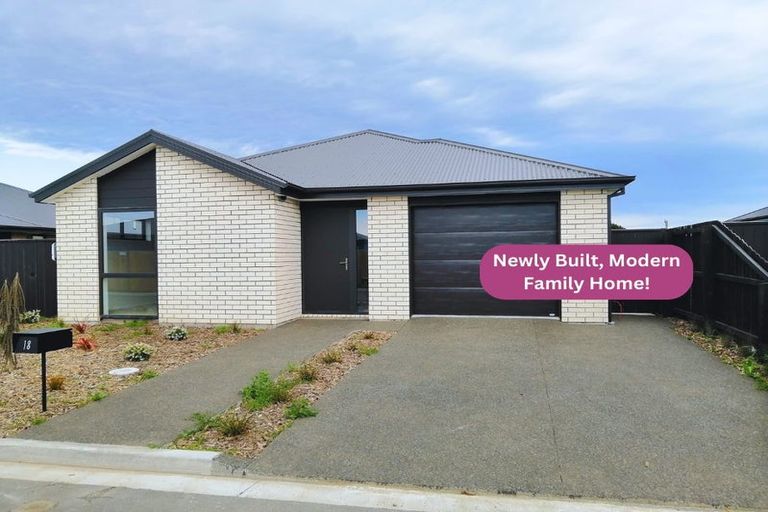 Photo of property in 18 Kura Lane, Aranui, Christchurch, 8061