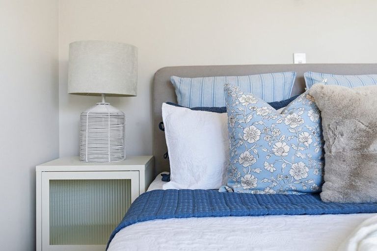 Photo of property in 2 Ely Place, Bethlehem, Tauranga, 3110