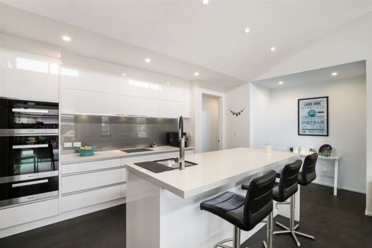 Photo of property in 8 Defender Crescent, Beachlands, Auckland, 2018