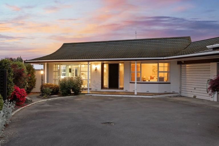 Photo of property in 2/48 Main North Road, Papanui, Christchurch, 8052