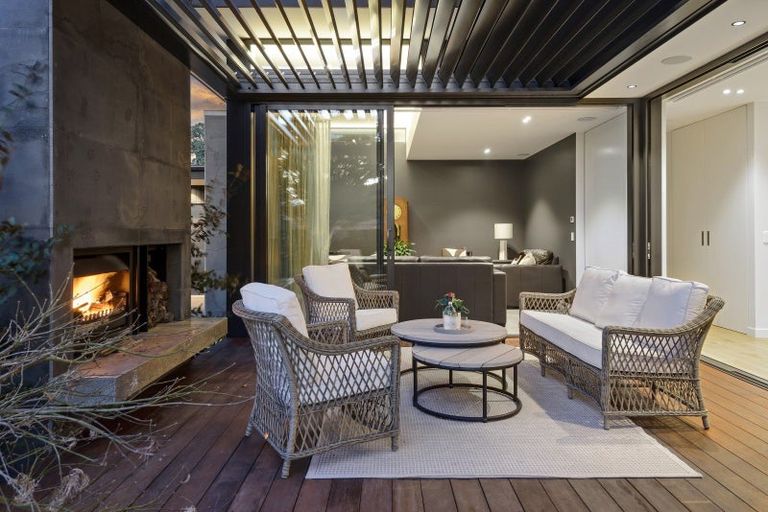 Photo of property in 3a Ngahere Street, Fendalton, Christchurch, 8041