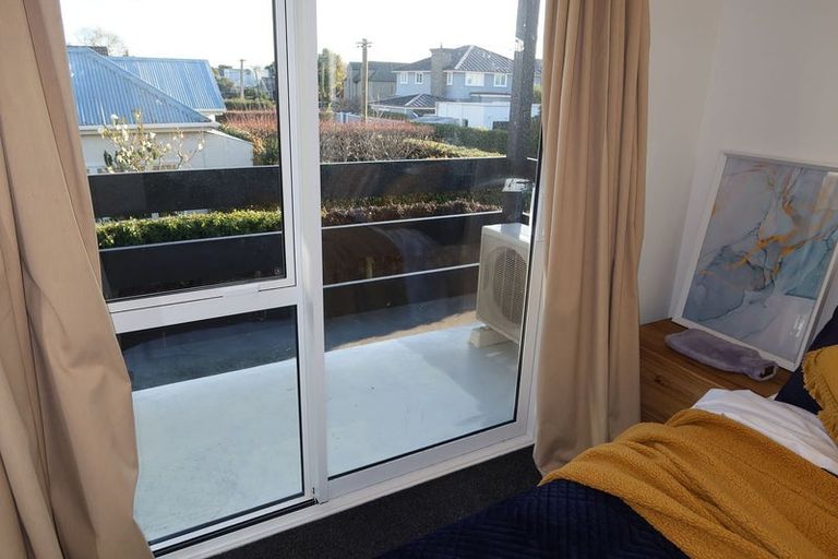 Photo of property in 1/118 Office Road, Merivale, Christchurch, 8014