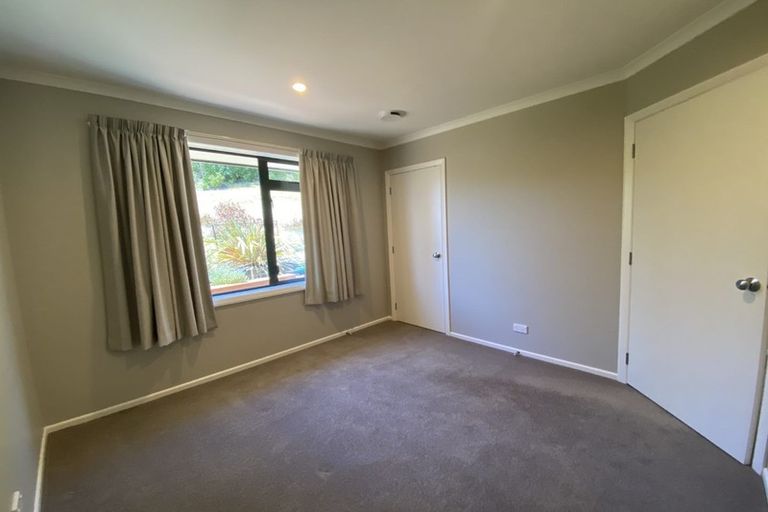 Photo of property in 10 Pukeko Place, Picton, 7220